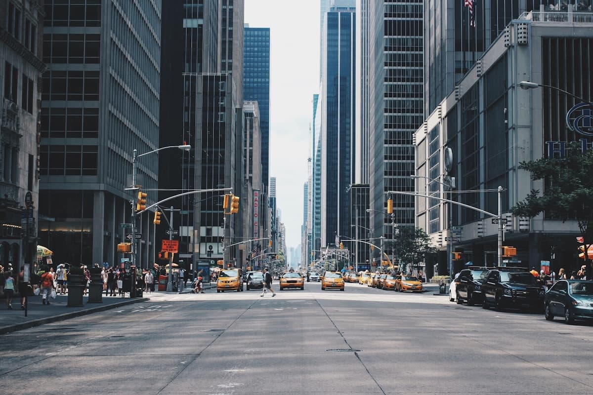 UK Commercial Property Debt Markets: Navigating Rate Volatility Amid Uncertain Recovery