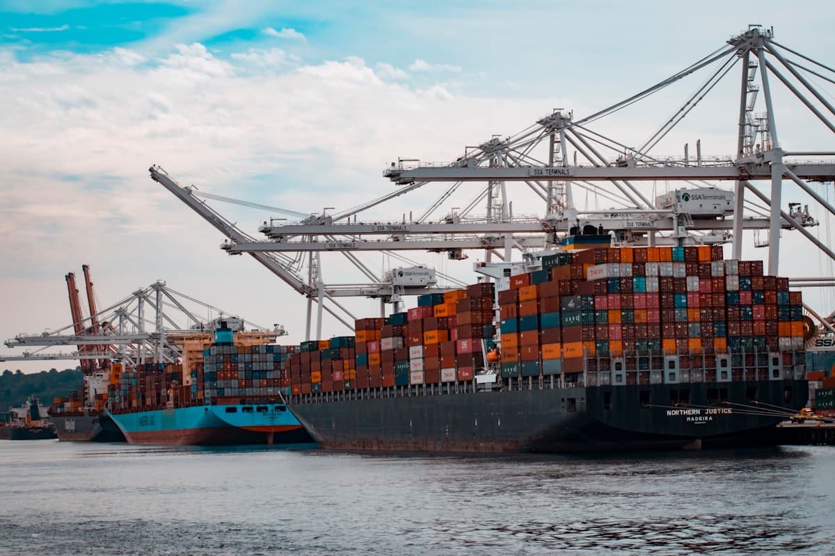 European Logistics Debt Markets: Navigating Sustainability, Technology and E-Commerce Disruption